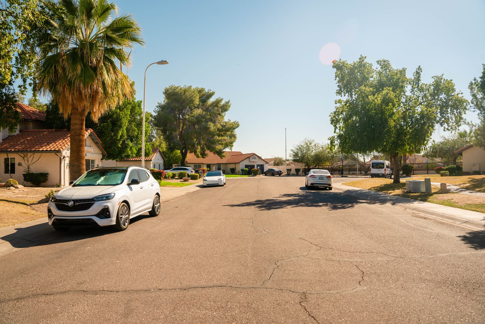 Outdoor courtyard and garden at Virtue Recovery Chandler